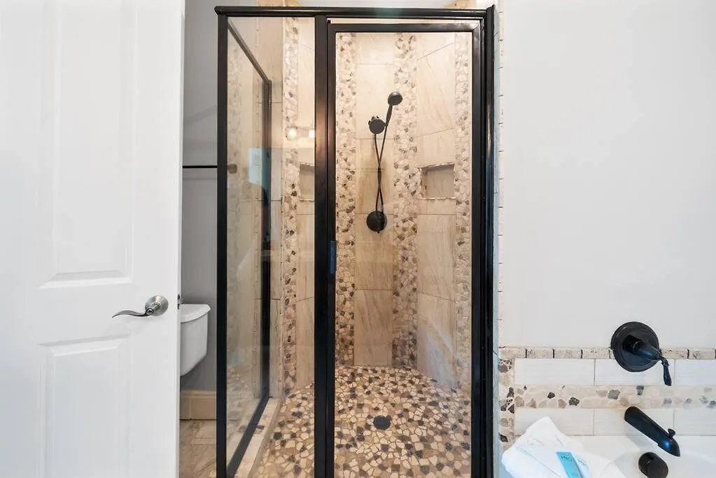 Aqua 110 New Remodel Ground Level, The Most Requested Unit In Building Panama City Beach Lägenhet