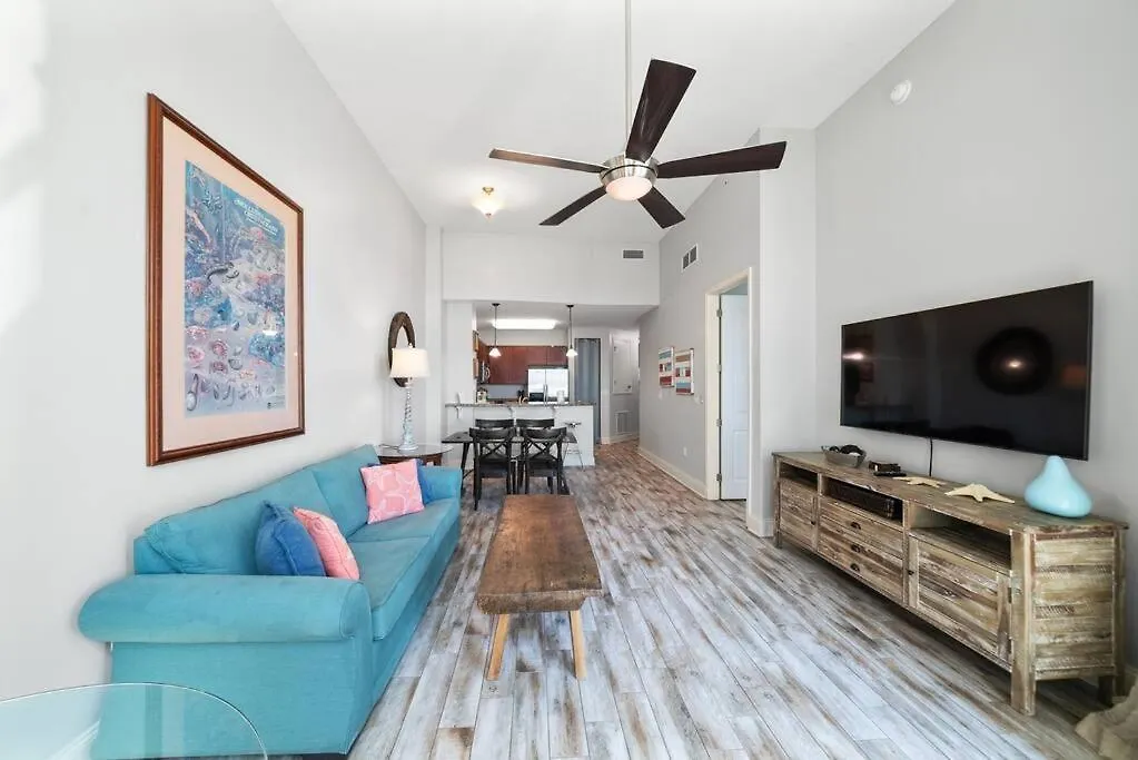 Aqua 110 New Remodel Ground Level, The Most Requested Unit In Building Panama City Beach